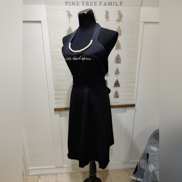 Little Black Apron - One Size - Picture 5 of 5